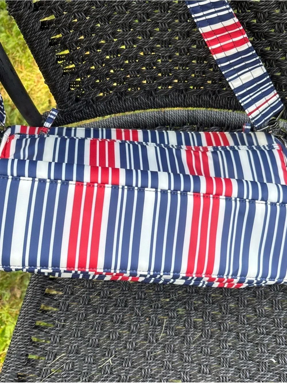 lug stretch LE Striped Crossbody Bag in Red, White & Blue NWOT unused purse USA